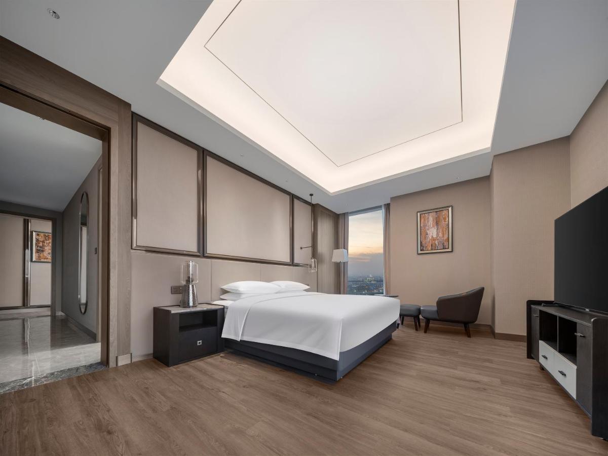 Crowne Plaza Hangzhou Linping By Ihg Exterior photo