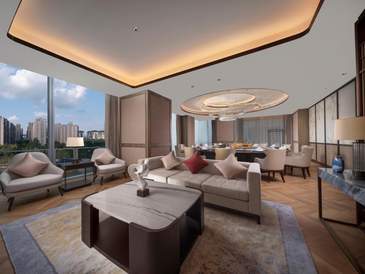 Crowne Plaza Hangzhou Linping By Ihg Exterior photo