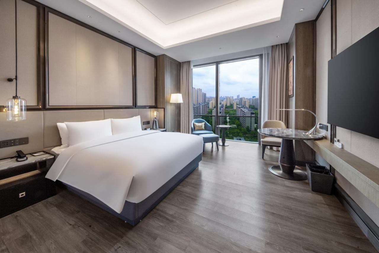 Crowne Plaza Hangzhou Linping By Ihg Exterior photo