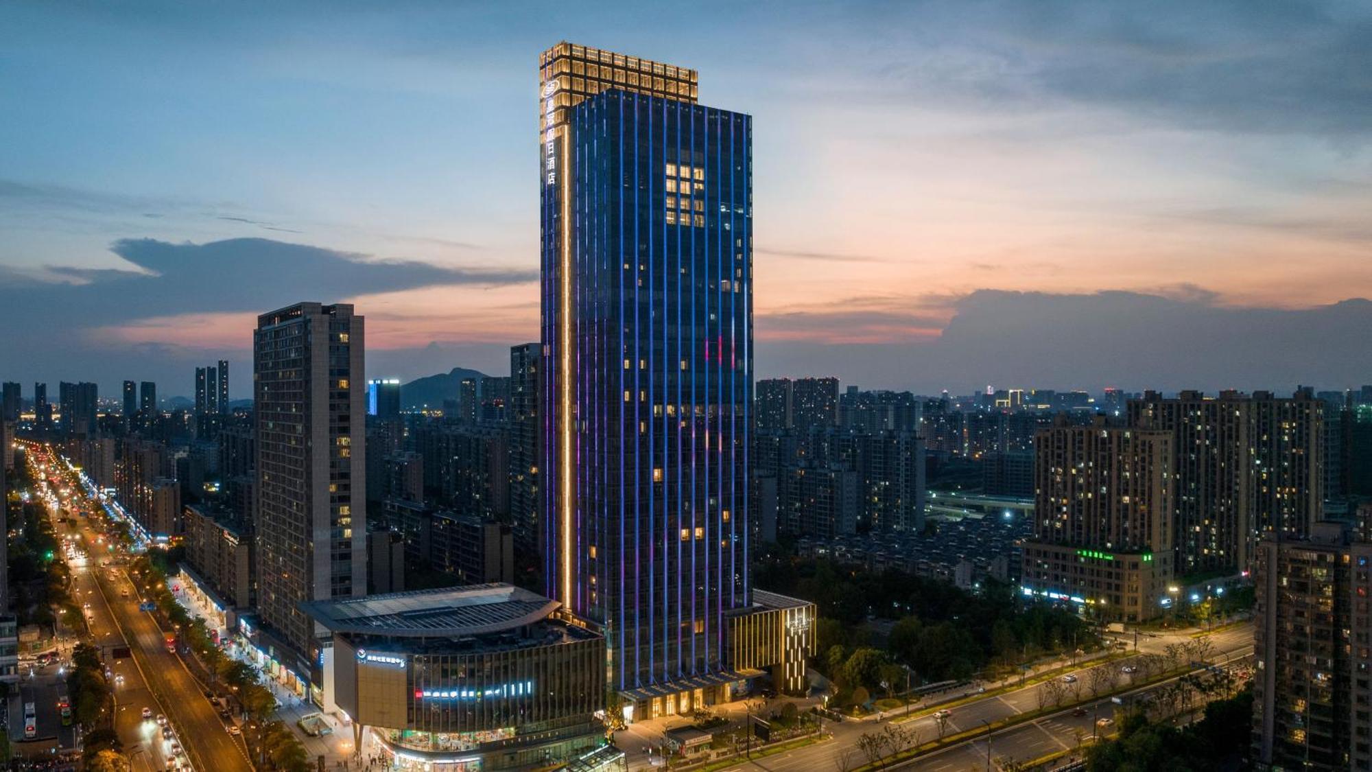 Crowne Plaza Hangzhou Linping By Ihg Exterior photo